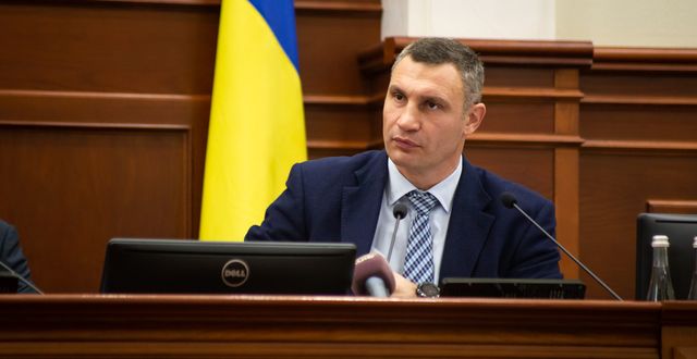 Віталій Кличко закликав Київраду ухвалити необхідні рішення, поки повноцінно не запрацює закон про паркування (+відео)